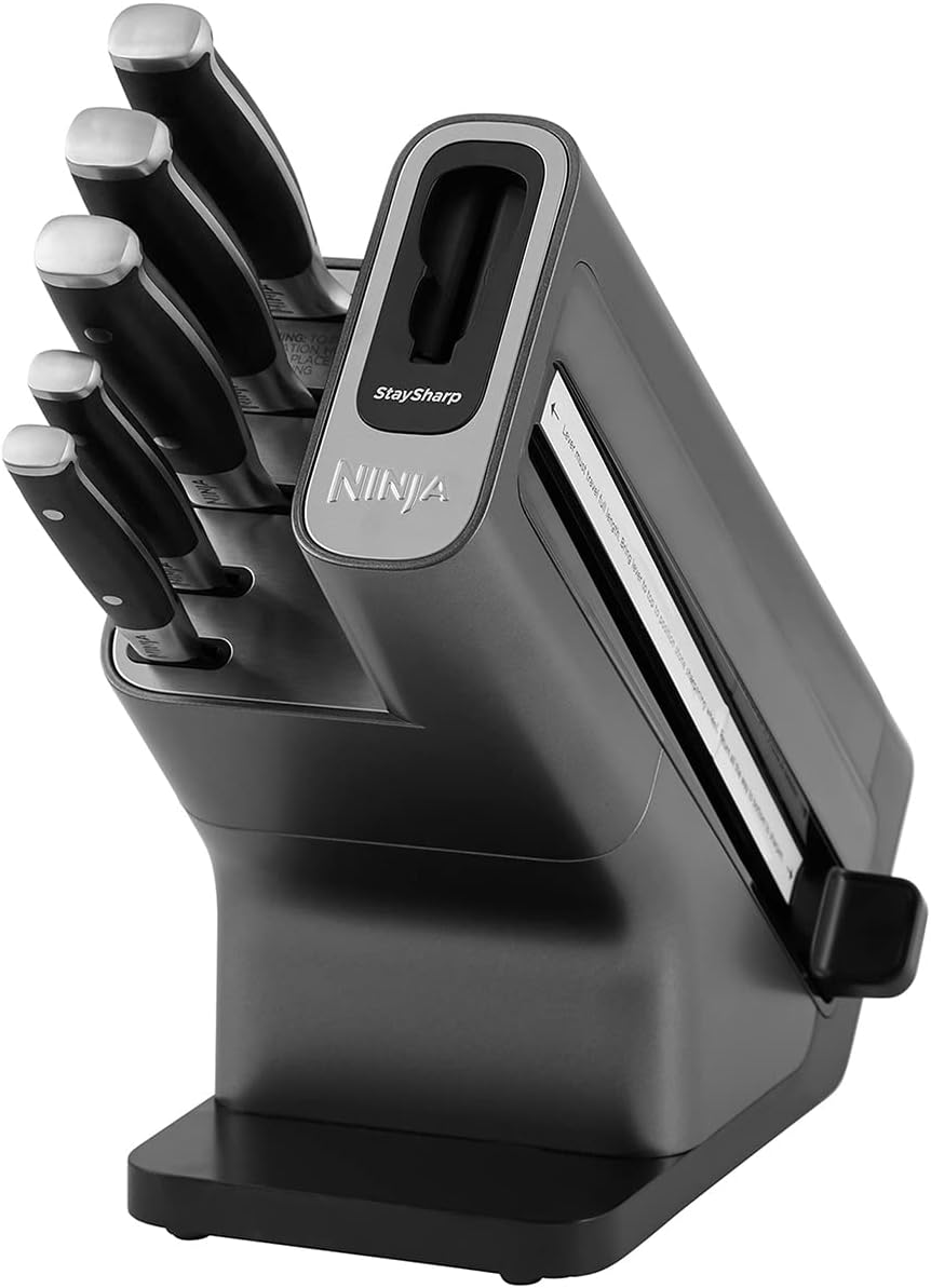 Ninja Foodi StaySharp Knife Block with Integrated Sharpener; 5 Knives and Scissors (1 pair), Sharp 6-Piece Knife Set; Chef, Bread, Slicing, Utility, Paring Knives & Scissors, Stainless Steel, K32006UK