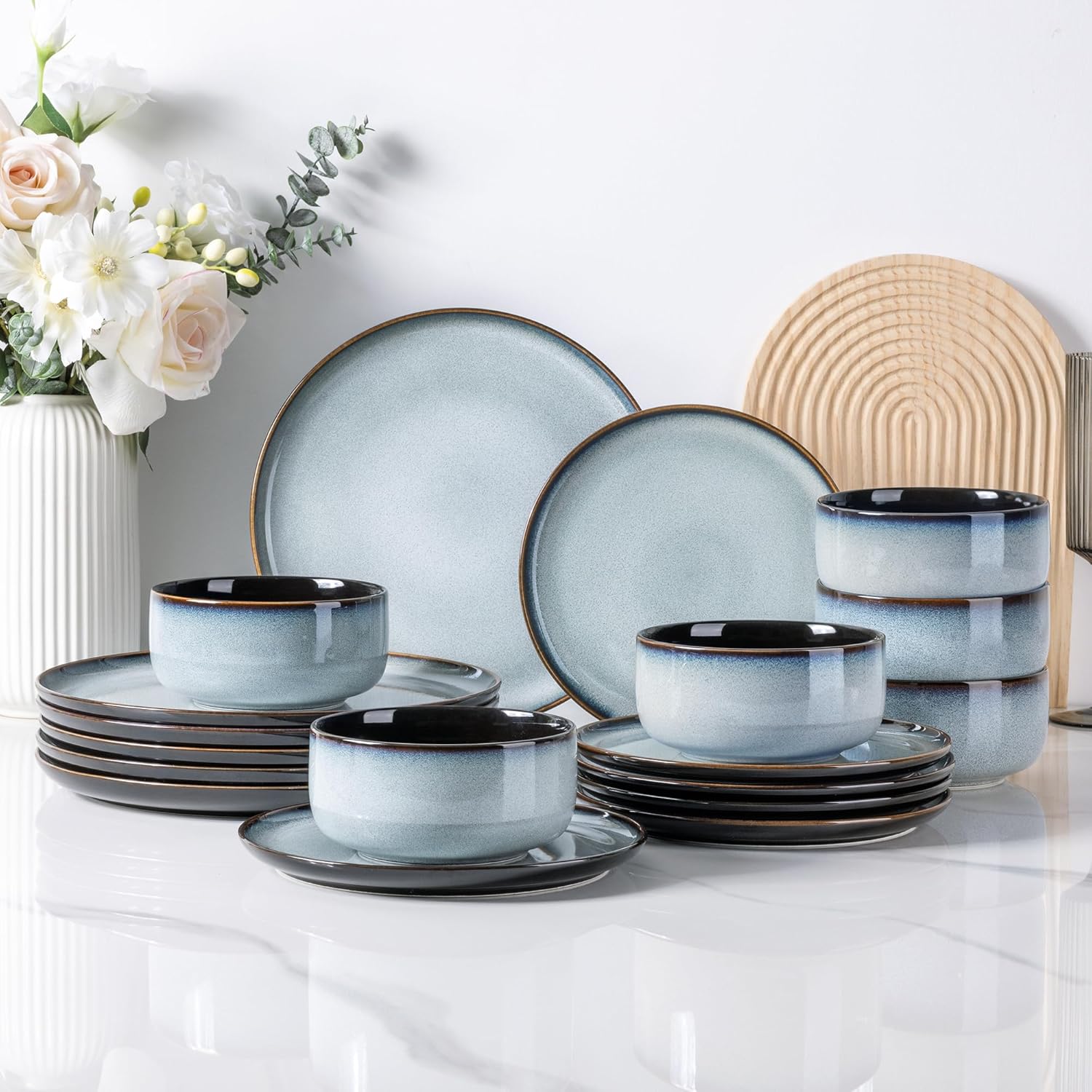 LeRatio Dinner Set for 6, 18 Piece Stoneware Plates and Bowls Set, Chip & Scratch Resistant Reactive Glazed Dinnerware Set, Dishwasher & Microwave Safe Crockery Set (Cappuccino, Service for 6)