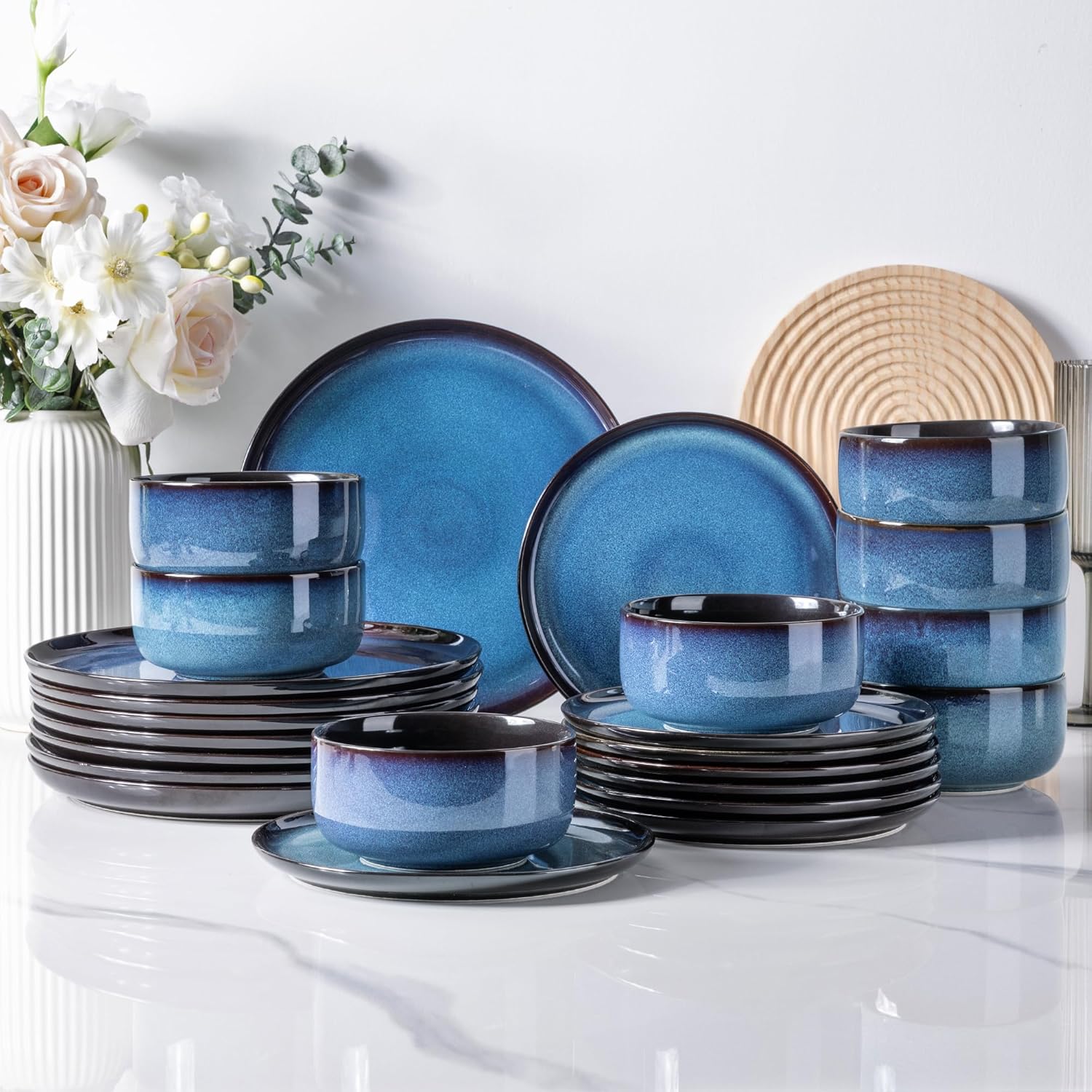 LeRatio Dinner Set for 6, 18 Piece Stoneware Plates and Bowls Set, Chip & Scratch Resistant Reactive Glazed Dinnerware Set, Dishwasher & Microwave Safe Crockery Set (Cappuccino, Service for 6)